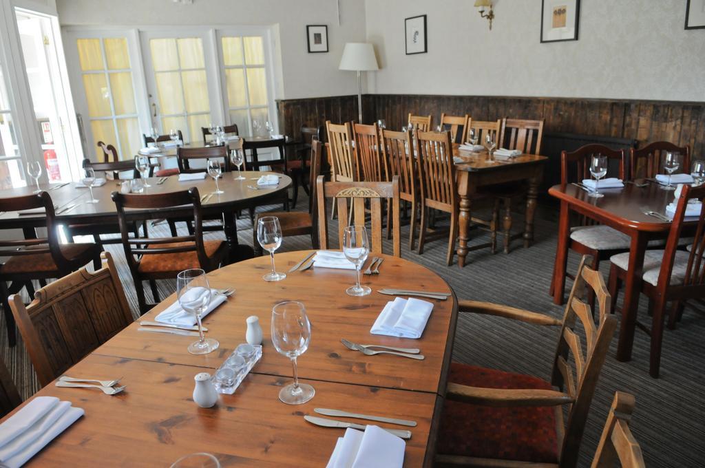 The New Court Inn Usk Luaran gambar