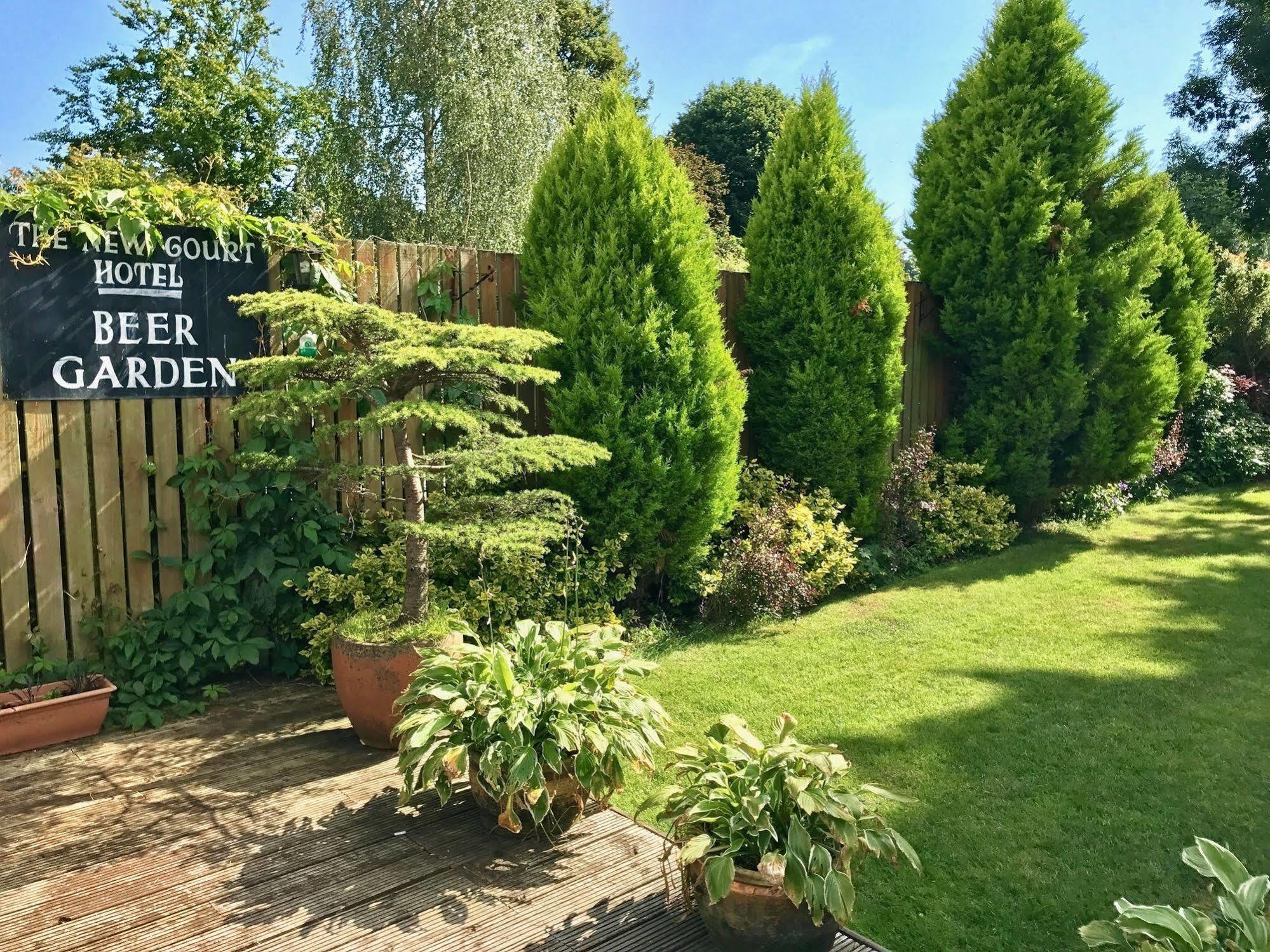 The New Court Inn Usk Luaran gambar