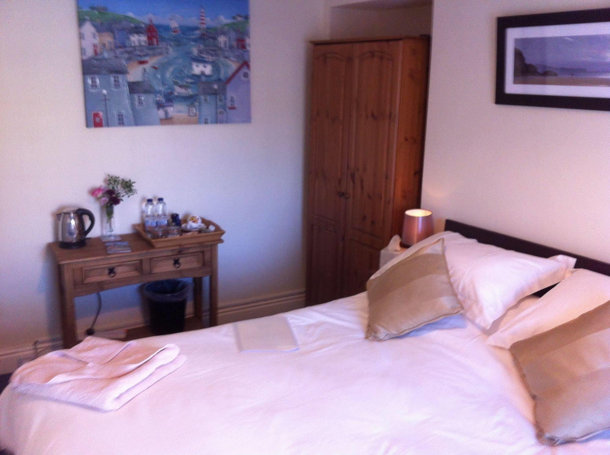 The New Court Inn Usk Luaran gambar