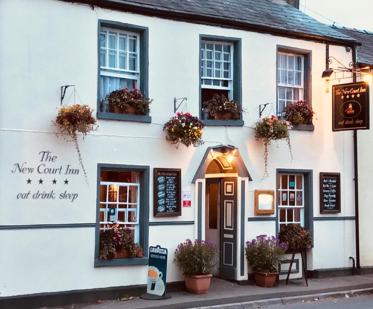 The New Court Inn Usk Luaran gambar