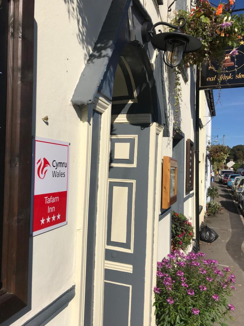 The New Court Inn Usk Luaran gambar